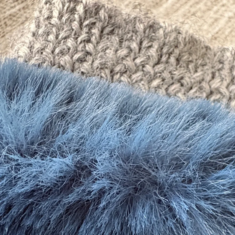 Jocelyn Gray and Blue Star Mittens